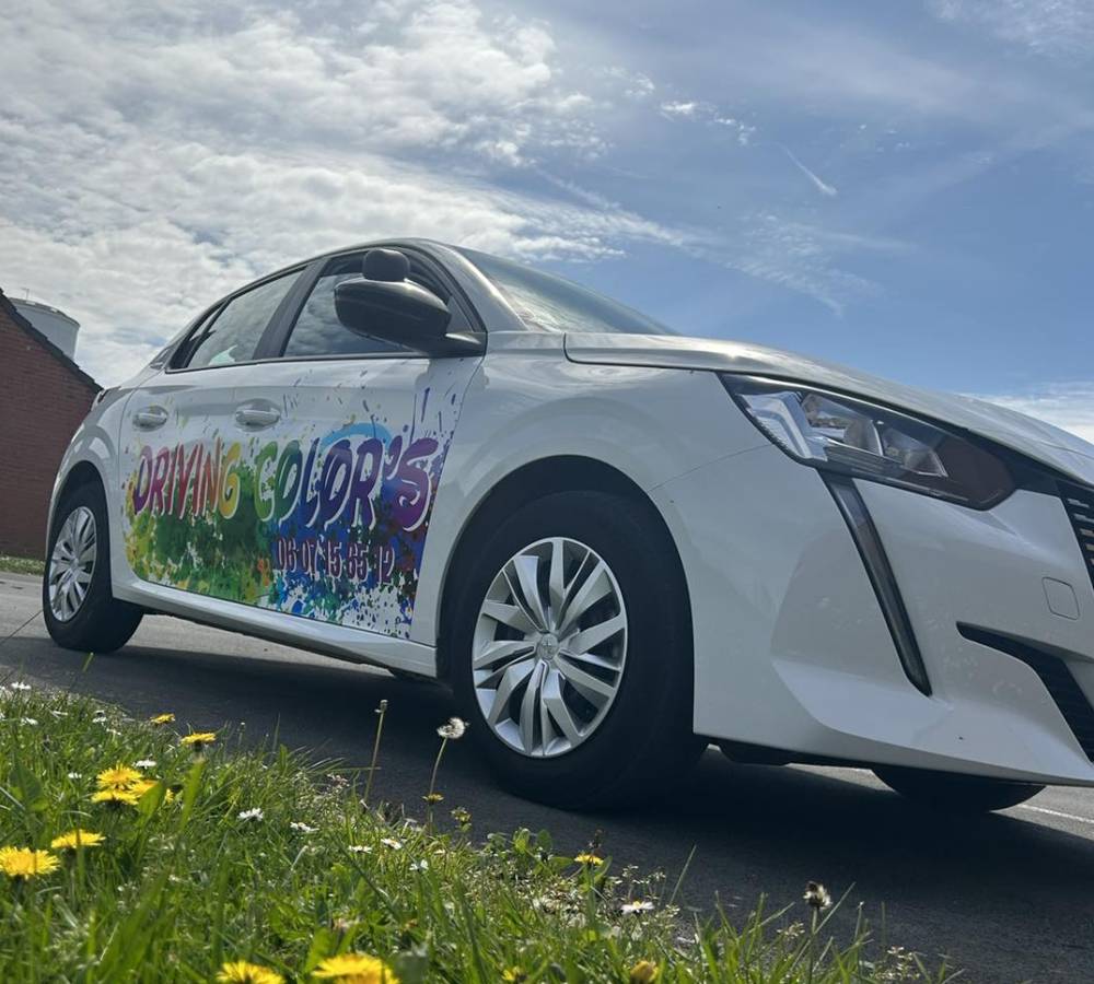 Driving color's-voiture